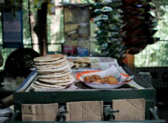 Kochi Takeaway Eatery Shutdown After Food Poisoning Complaints