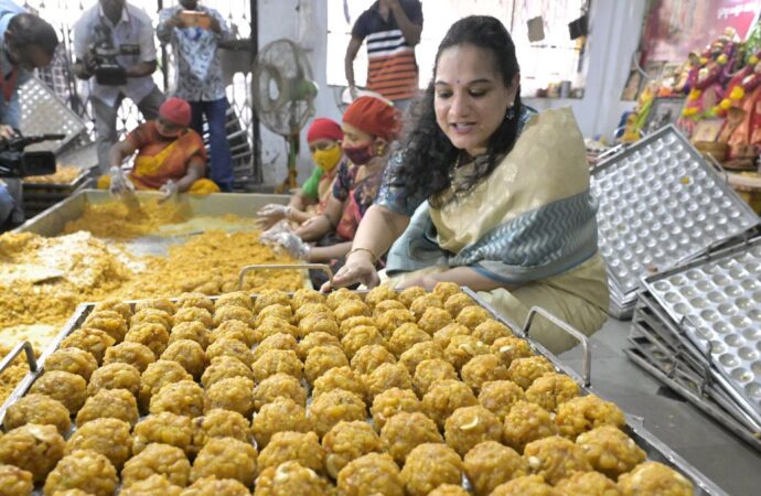 Food Safety Takes Center Stage: FSSAI Scrutinizes Prasadams This Dasara