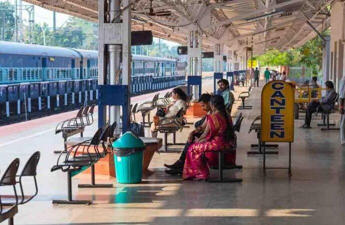 FSSAI Grants ‘Eat Right Station’ Certification to 10 Pune Division Railway Stations