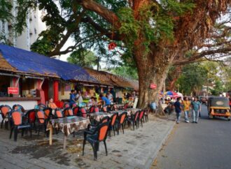 Food Safety Inspections Highlight Hygiene Violations in Roadside Eateries in Kochi