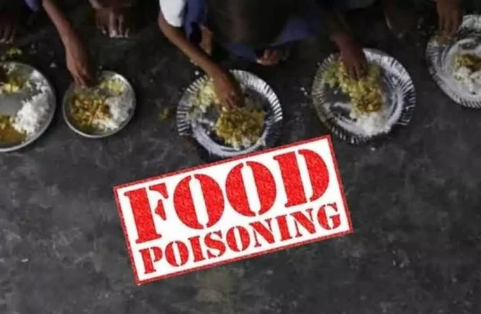 Four Students Fall Ill in Suspected Food Poisoning Incident at Saipur Tribal Girls Hostel