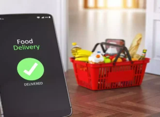 India’s 10-Minute Food Delivery Race: Speed and Competition Intensify