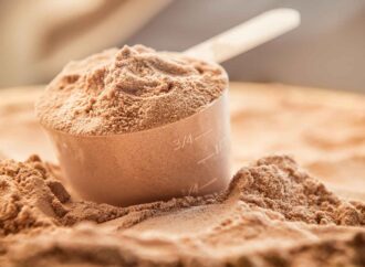 Study Uncovers Harmful Contaminants in Protein Powders in US