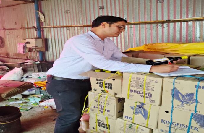 Ranchi Raid: Illegal Sauce Factory Busted for Operating Without License