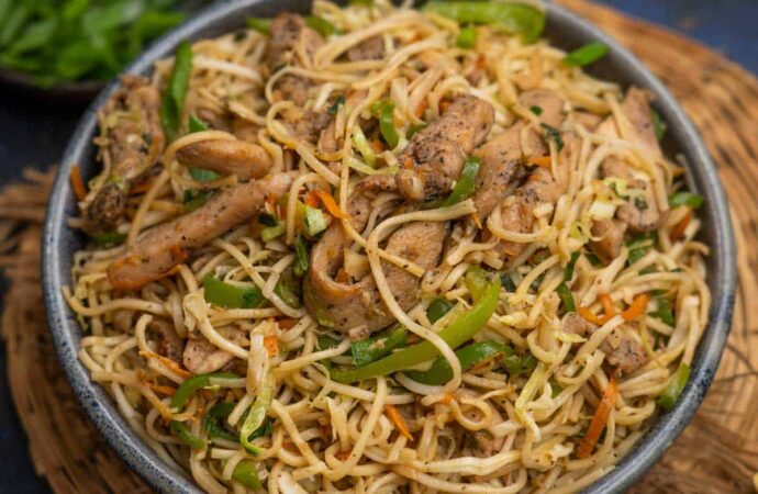 Tamil Nadu Youth Dies of Food Poisoning After Eating Chicken Noodles