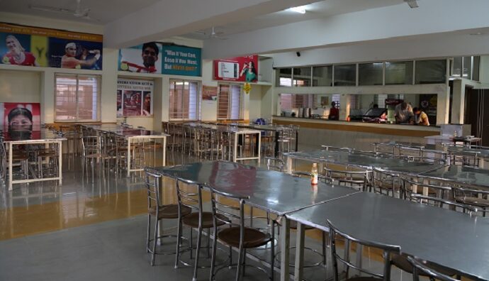 Canteen Check: Indore Schools Get 15 Days to Fix Food Lapses