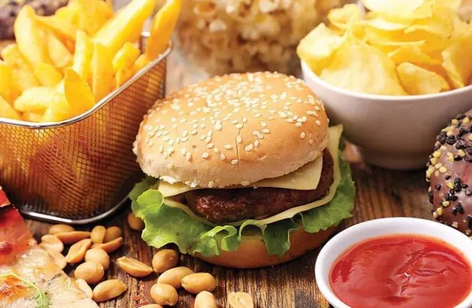 Kerala’s Fast-Food Boom: A Wake-Up Call for Health-Conscious Consumers