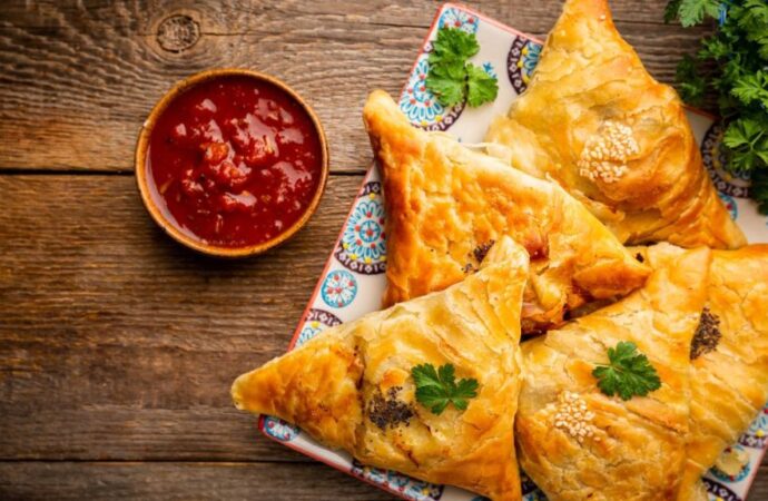 Samosa Sizes Spark Demand for Food Price Standards