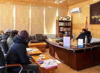 DC Rakesh Kumar Leads District Advisory Meeting on Food Safety in Kargil