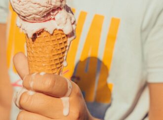 Rising Temperatures May Drive Higher Sugar Intake, US Study Warns
