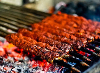 J&K Food Raids Find Carcinogenic Synthetic Colours in Meat