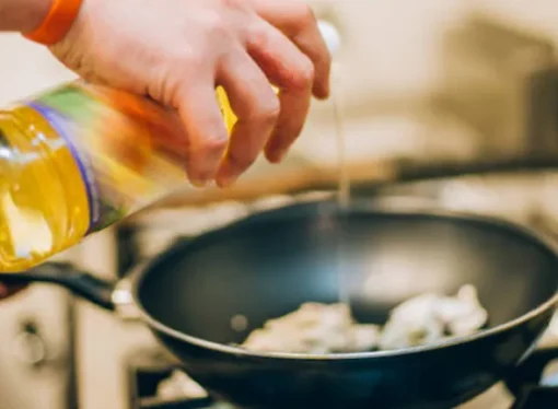 27 Ahmedabad Units Caught Violating Edible Oil Safety Rules