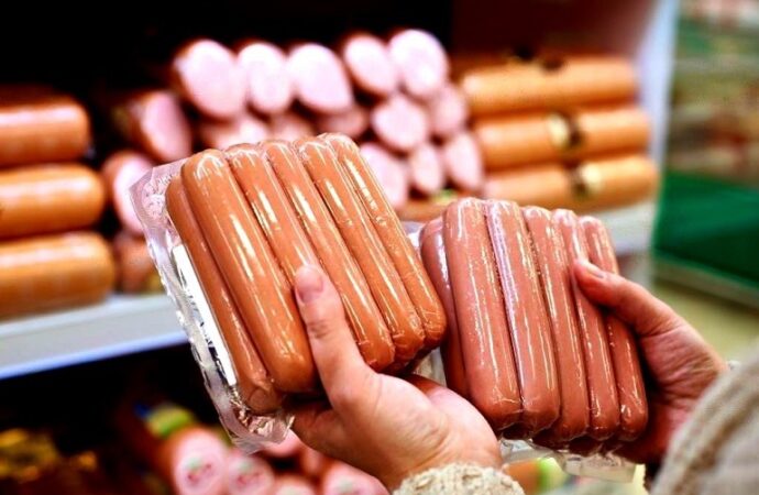 FSSAI Extends Deadline for Meat Sausage Standards