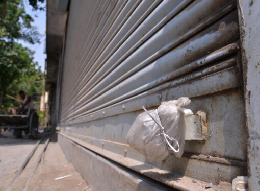 19 Unlicensed Food Outlets Sealed in West Delhi Crackdown