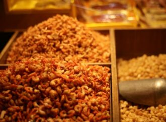 Synthetic Colours in Namkeens, Low Fat Milk Found in Karnataka Checks