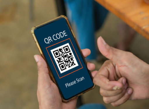 Scan Before You Snack: Ahmedabad Introduces QR Hygiene Ratings
