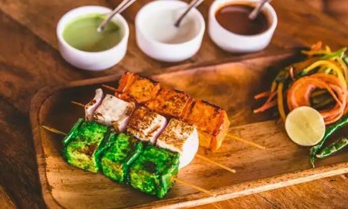 Artificial Food Colours Continue to Slip into Bengaluru Street Food