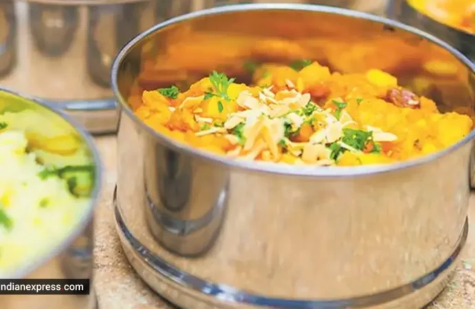 Safe Lunchboxes Matter: FSSAI Issues Food Packing Guidelines