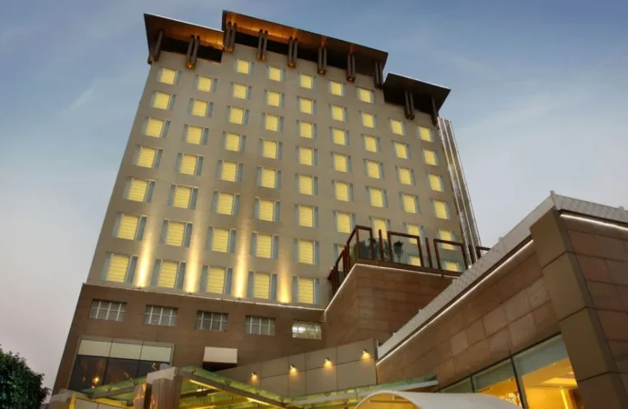 FSSAI Suspends Park Plaza Licence in Delhi Over Food Safety Lapses